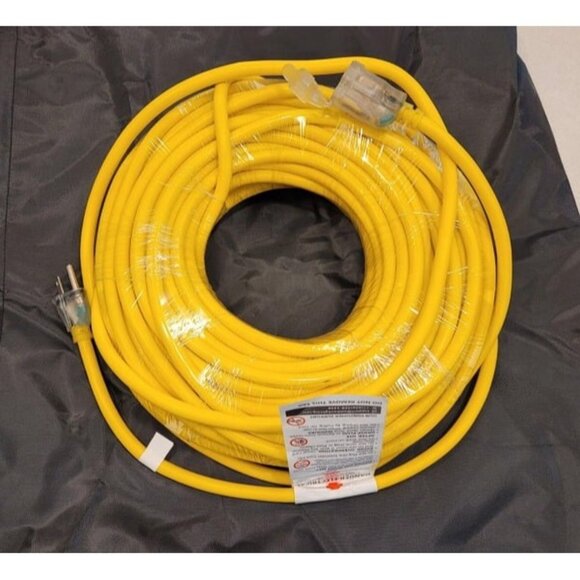 New Outdoor Extension Cord 100 FT Waterproof, 12/3 SJTW Heavy Duty - Picture 2 of 3